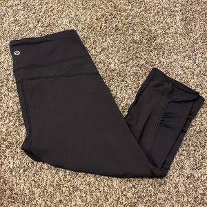 Never Worn! Lululemon crop leggings